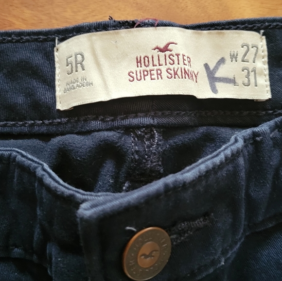 Navy Blue Holister Jean's - Picture 3 of 3